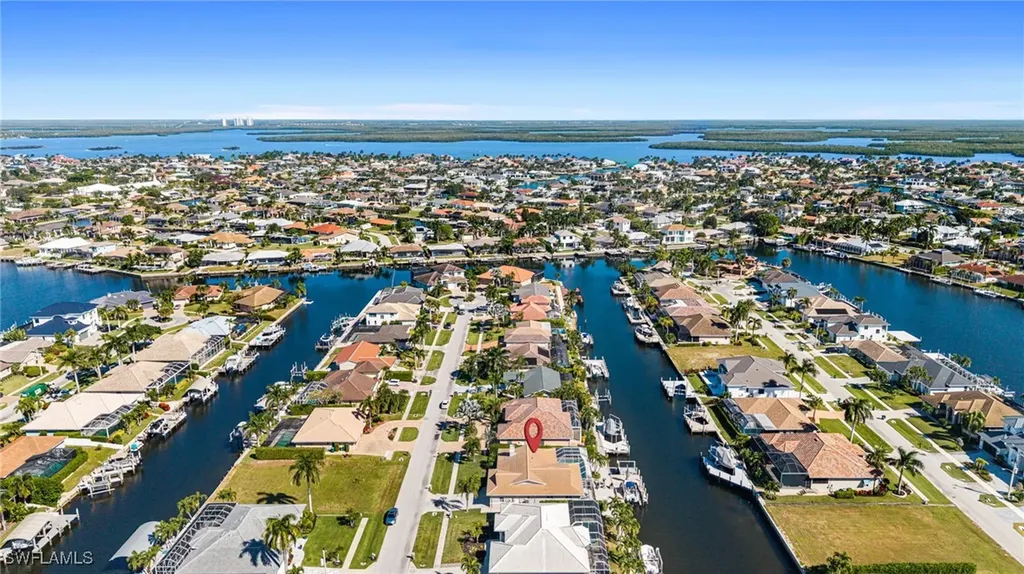 143 Leeward Court Marco Island FL 34145
