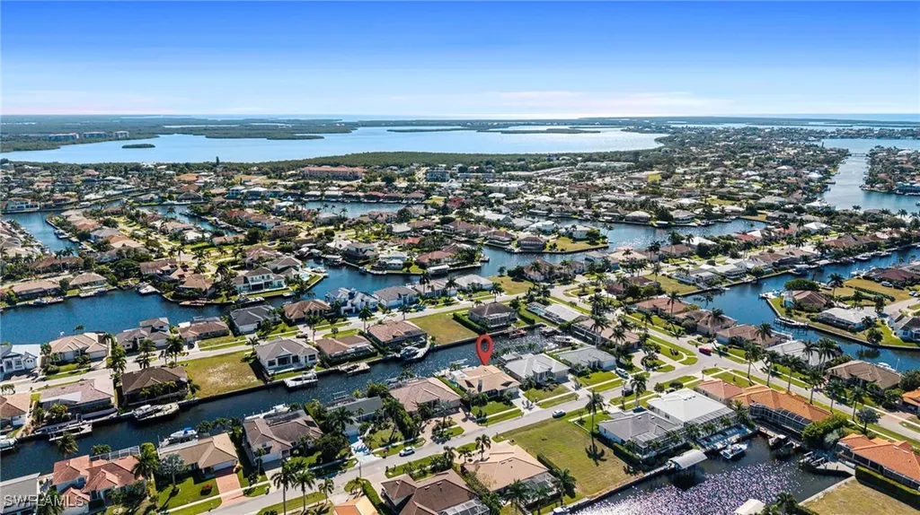 143 Leeward Court Marco Island FL 34145