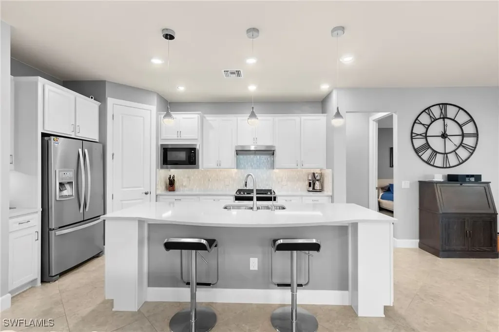 10572 Otter Key Lane Estero FL 33928