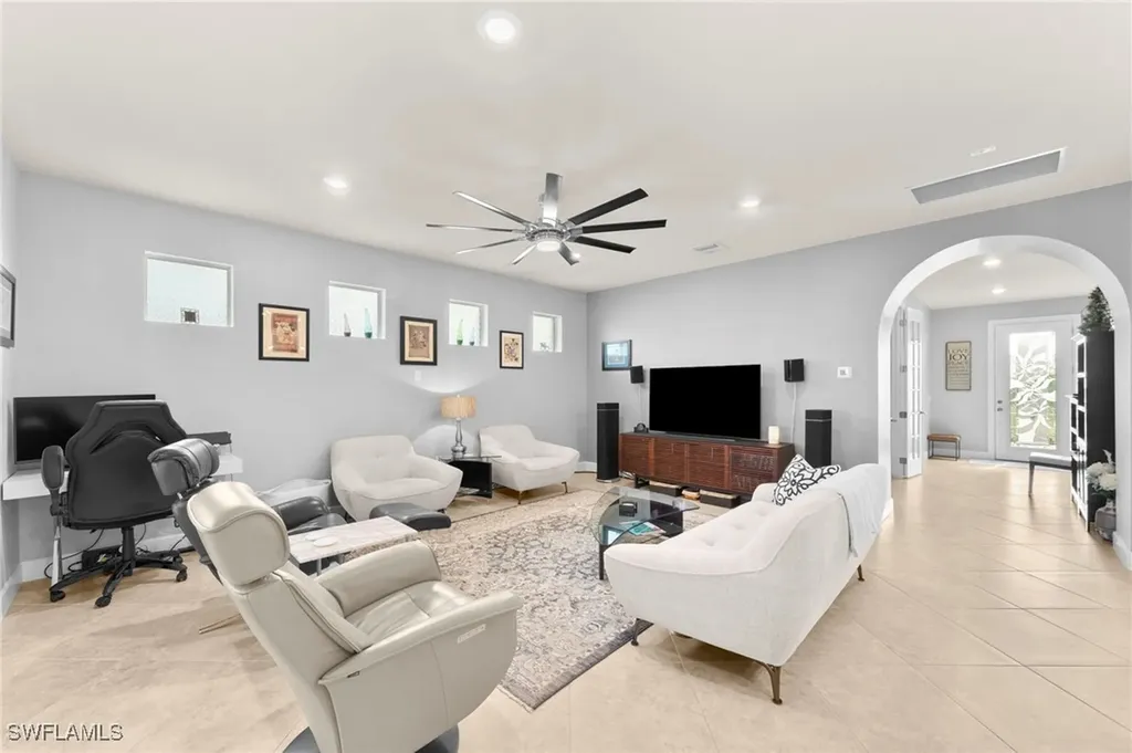 10572 Otter Key Lane Estero FL 33928