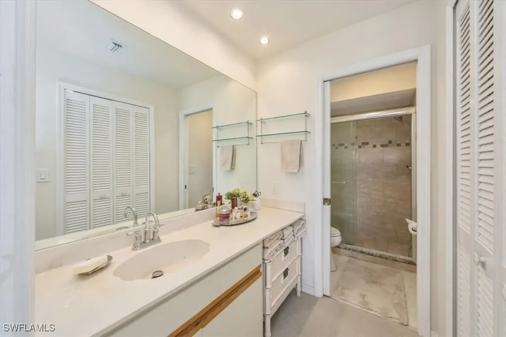 501 Lake Louise Circle Naples FL 34110
