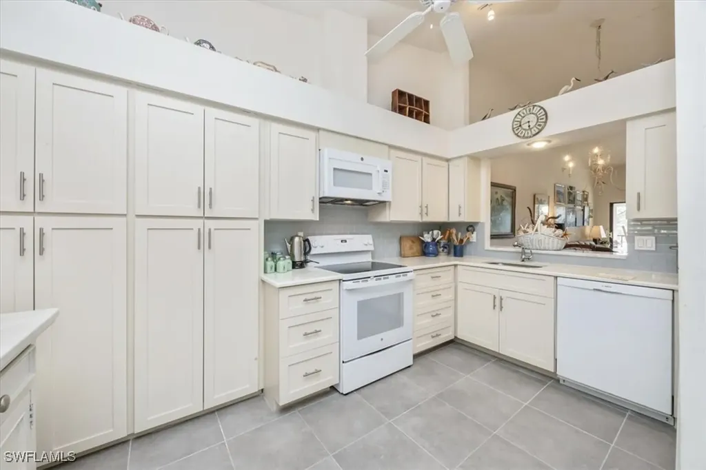 501 Lake Louise Circle Naples FL 34110