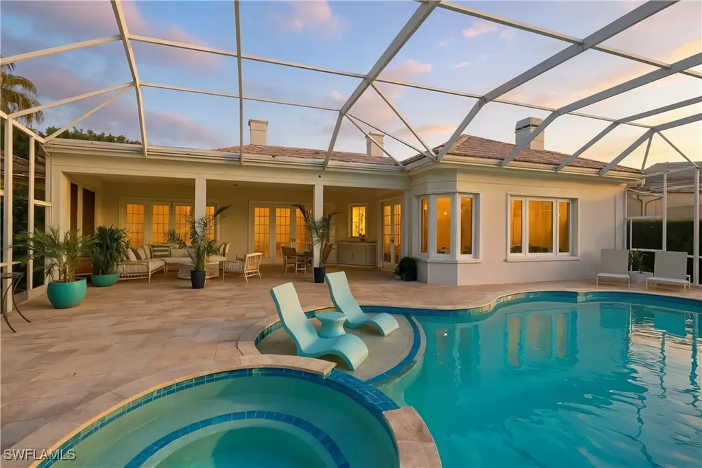 Naples FL, 800 Ashburton Drive