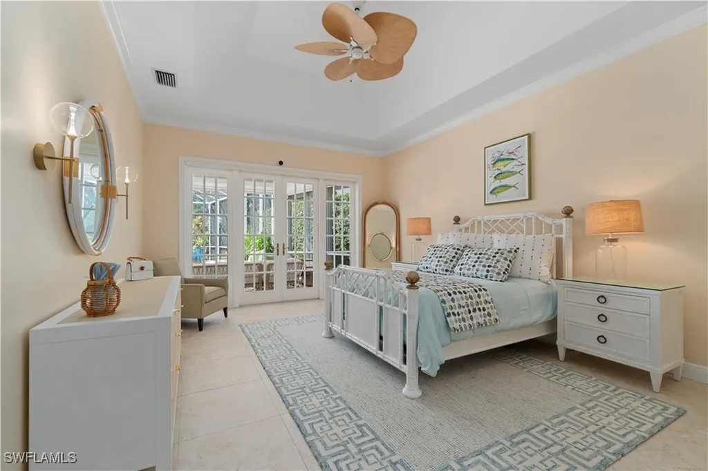 800 Ashburton Drive Naples FL 34110