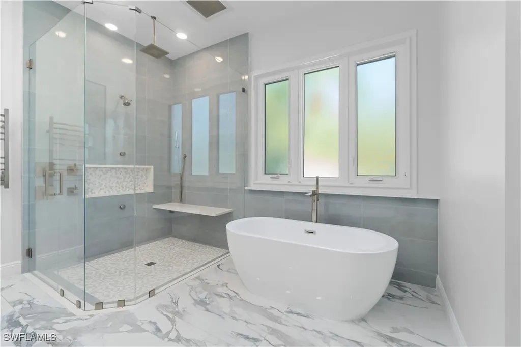 800 Ashburton Drive Naples FL 34110