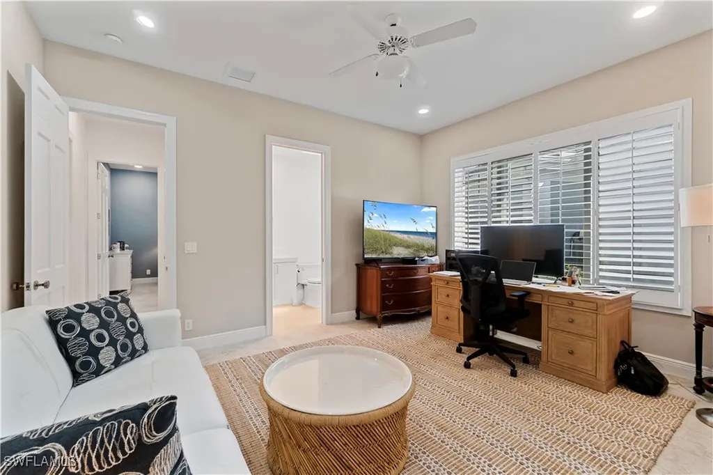 800 Ashburton Drive Naples FL 34110