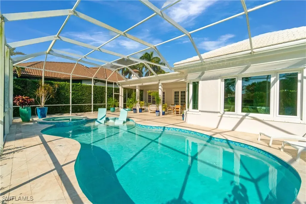 800 Ashburton Drive Naples FL 34110