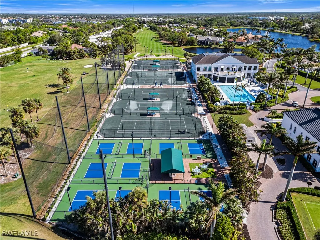 800 Ashburton Drive Naples FL 34110