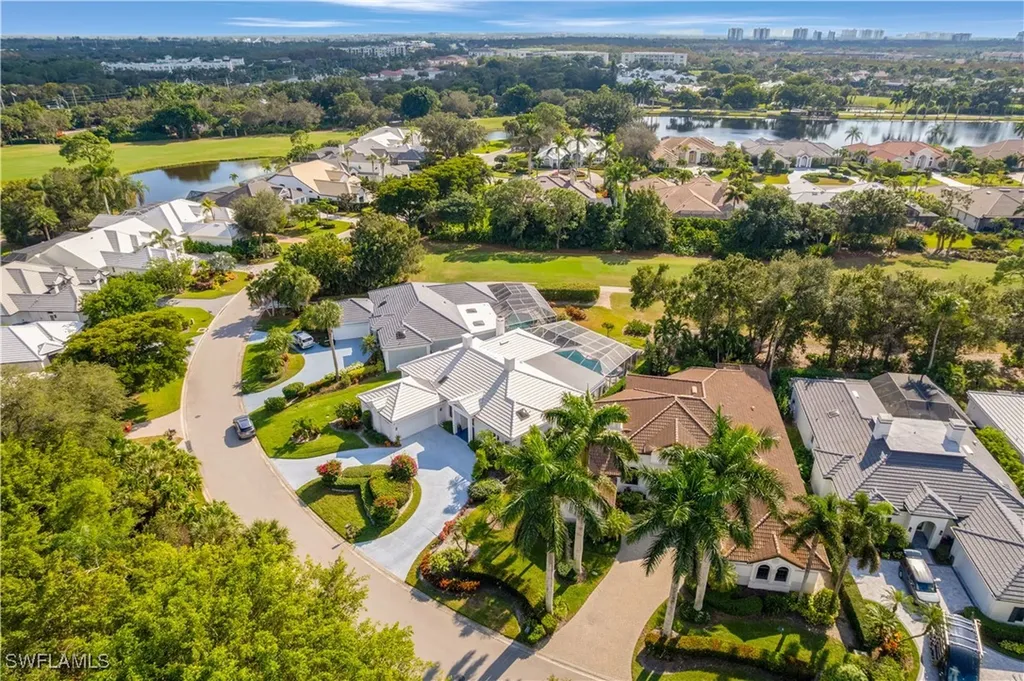 800 Ashburton Drive Naples FL 34110