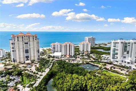 40 Seagate Drive Naples FL 34103