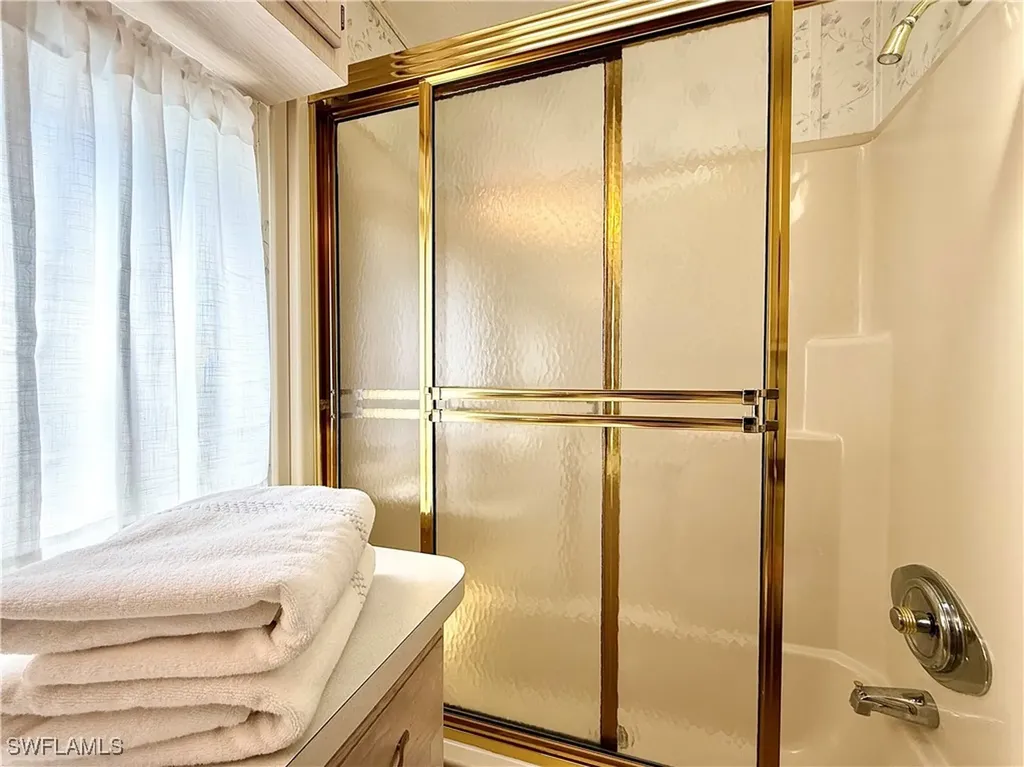 523 Cheetah Drive Naples FL 34114