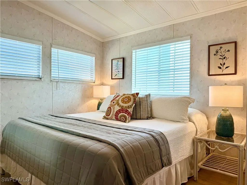 523 Cheetah Drive Naples FL 34114