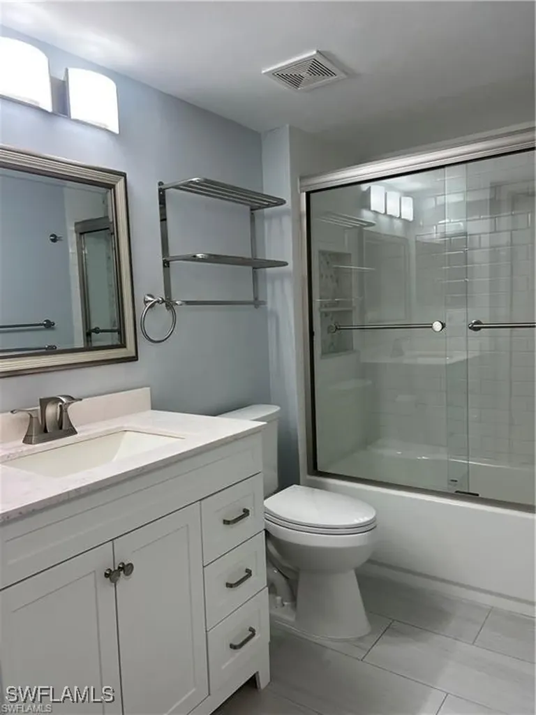 1210 Wildwood Lakes Boulevard Naples FL 34104