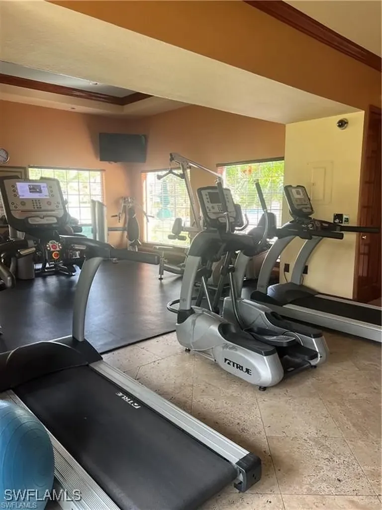 1210 Wildwood Lakes Boulevard Naples FL 34104