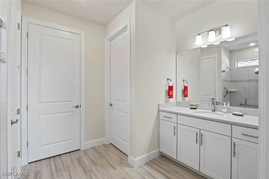 6483 Holiman Way Ave Maria FL 34142