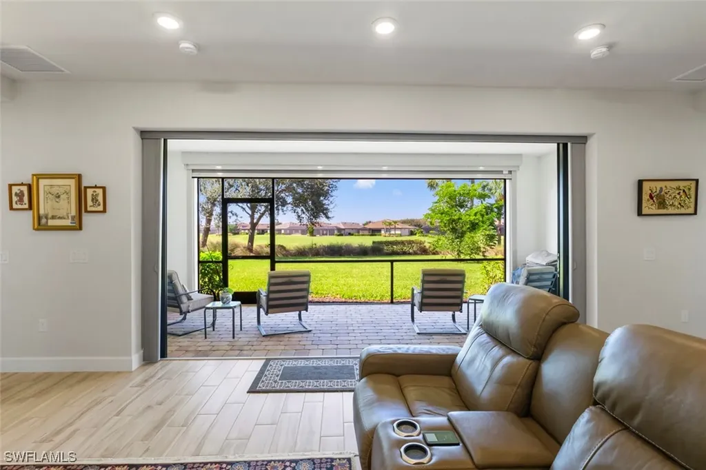 6483 Holiman Way Ave Maria FL 34142