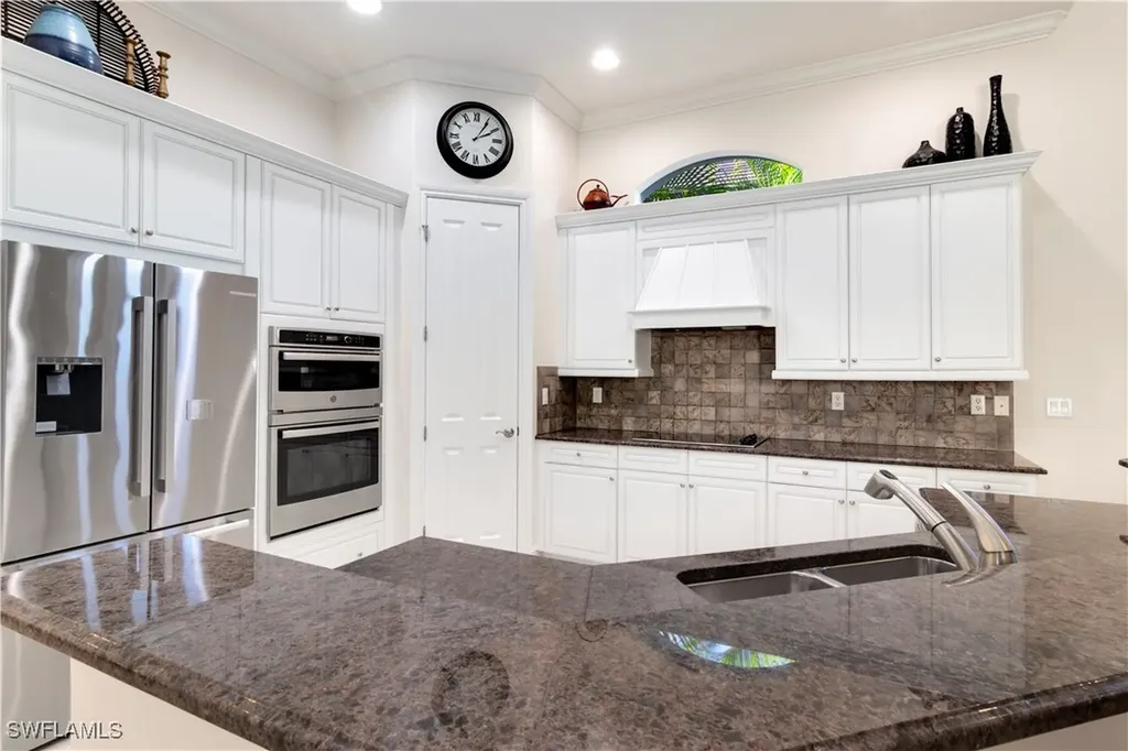 8986 Shenendoah Circle Naples FL 34113