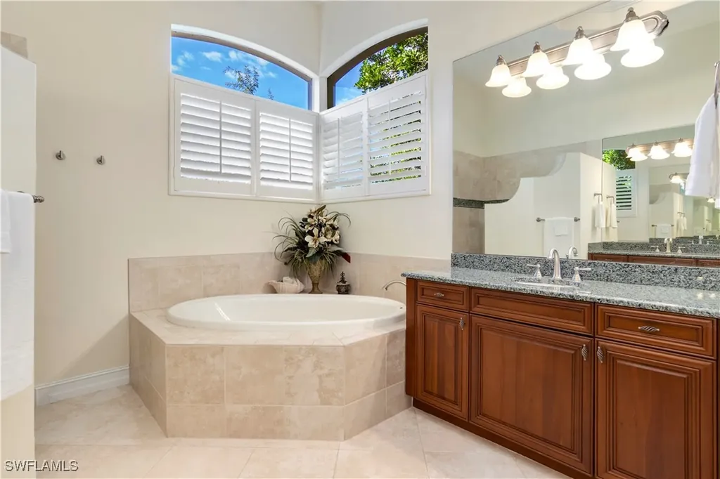 8986 Shenendoah Circle Naples FL 34113