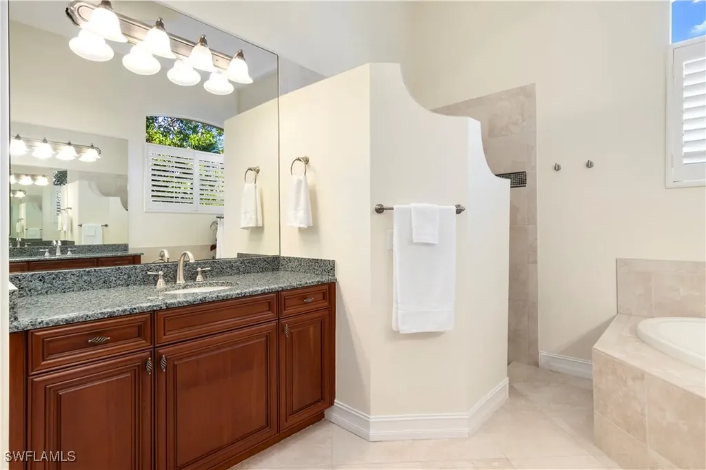 8986 Shenendoah Circle Naples FL 34113