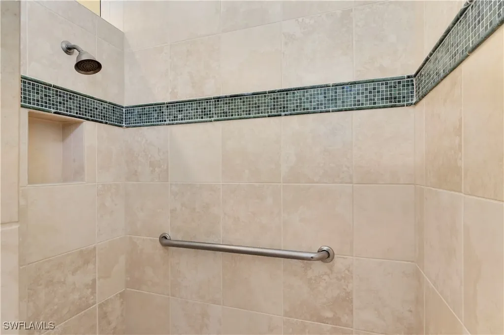 8986 Shenendoah Circle Naples FL 34113