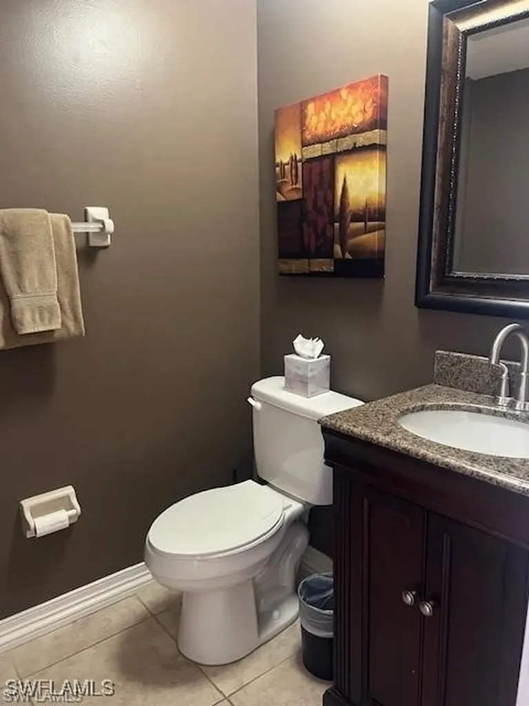 800 Meadowland Drive Naples FL 34108