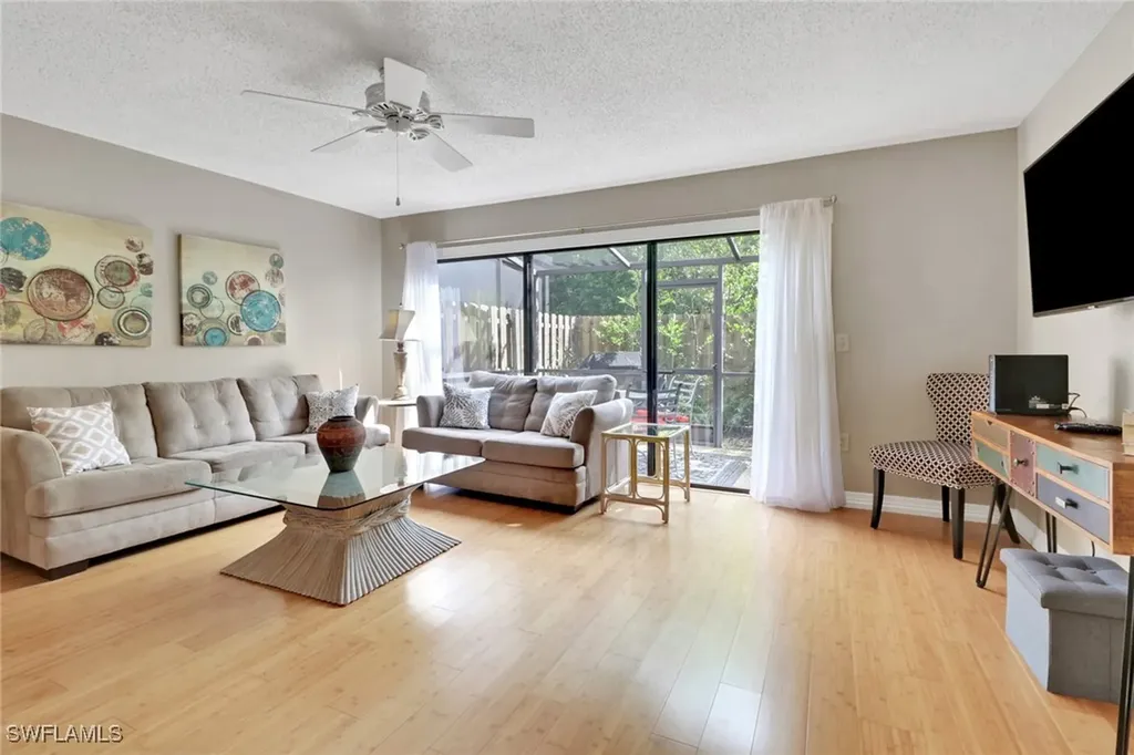 800 Meadowland Drive Naples FL 34108