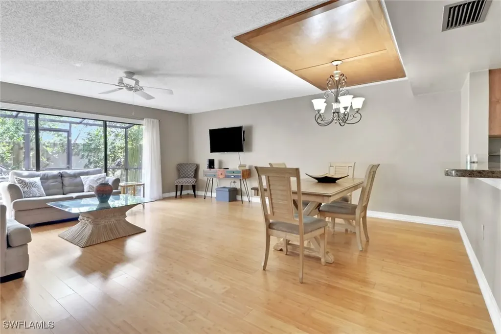 800 Meadowland Drive Naples FL 34108
