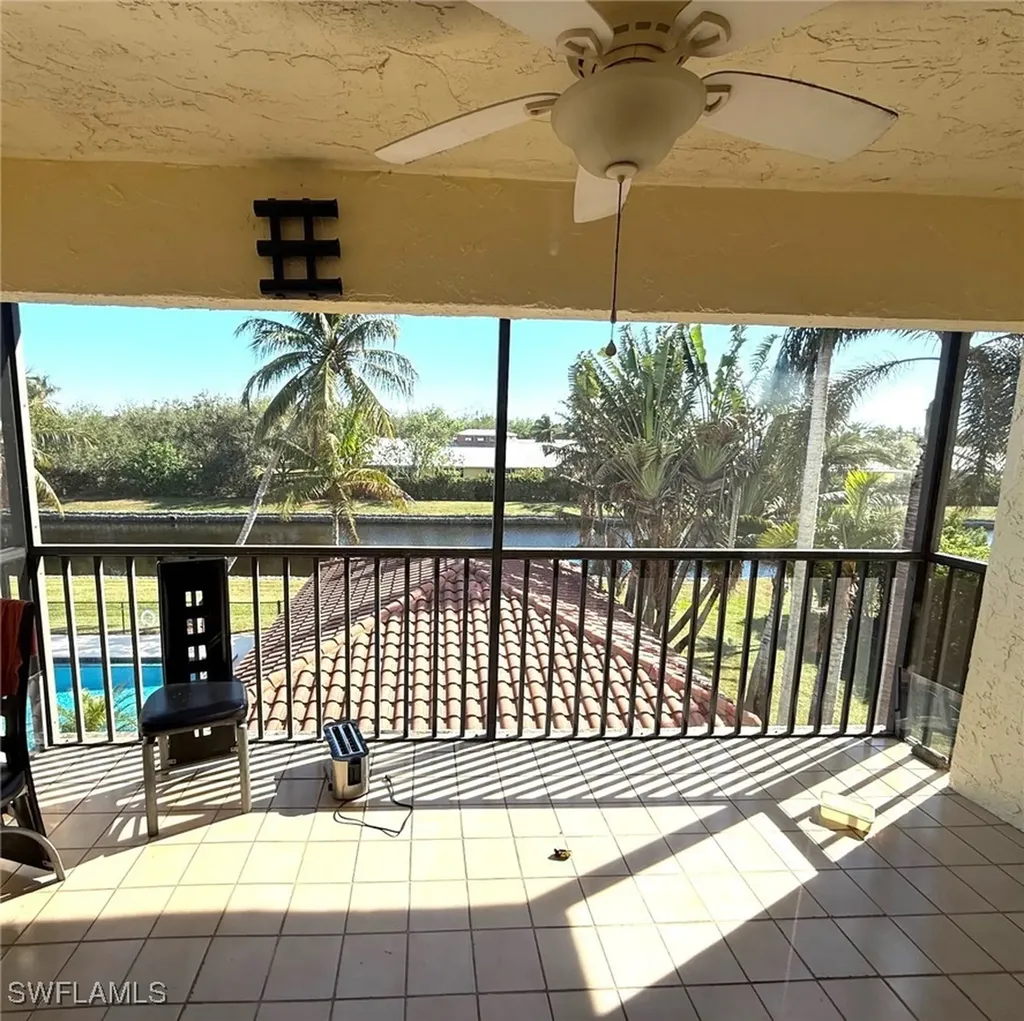 700 Valley Stream Drive Naples FL 34113