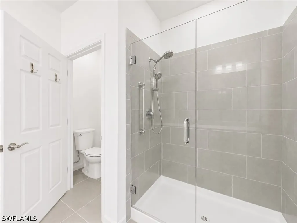 5683 Mayflower Way Naples FL 34142