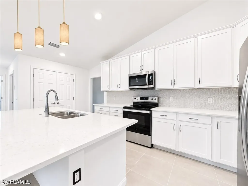 5683 Mayflower Way Ave Maria FL 34142