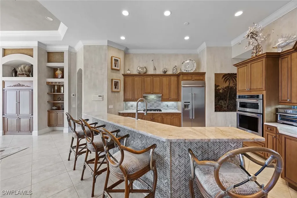 8752 Muirfield Drive Naples FL 34109