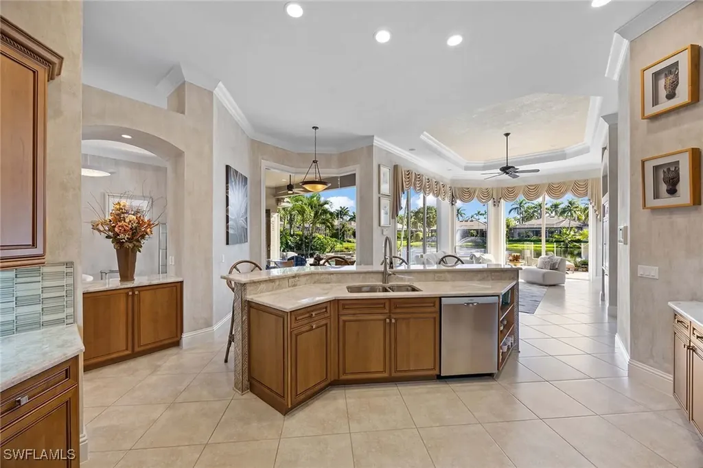 8752 Muirfield Drive Naples FL 34109
