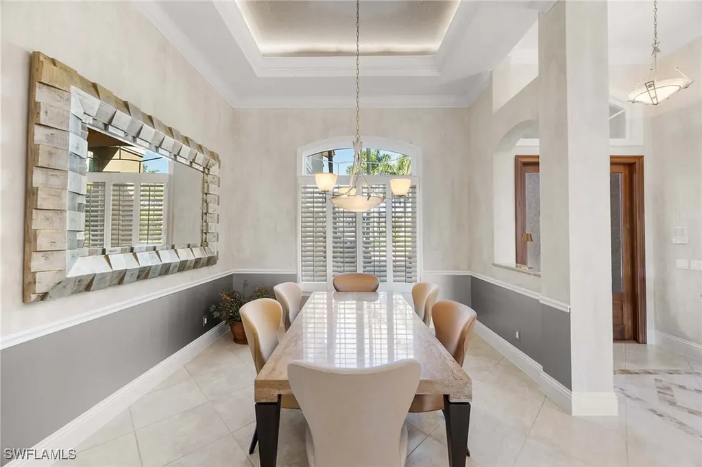 8752 Muirfield Drive Naples FL 34109
