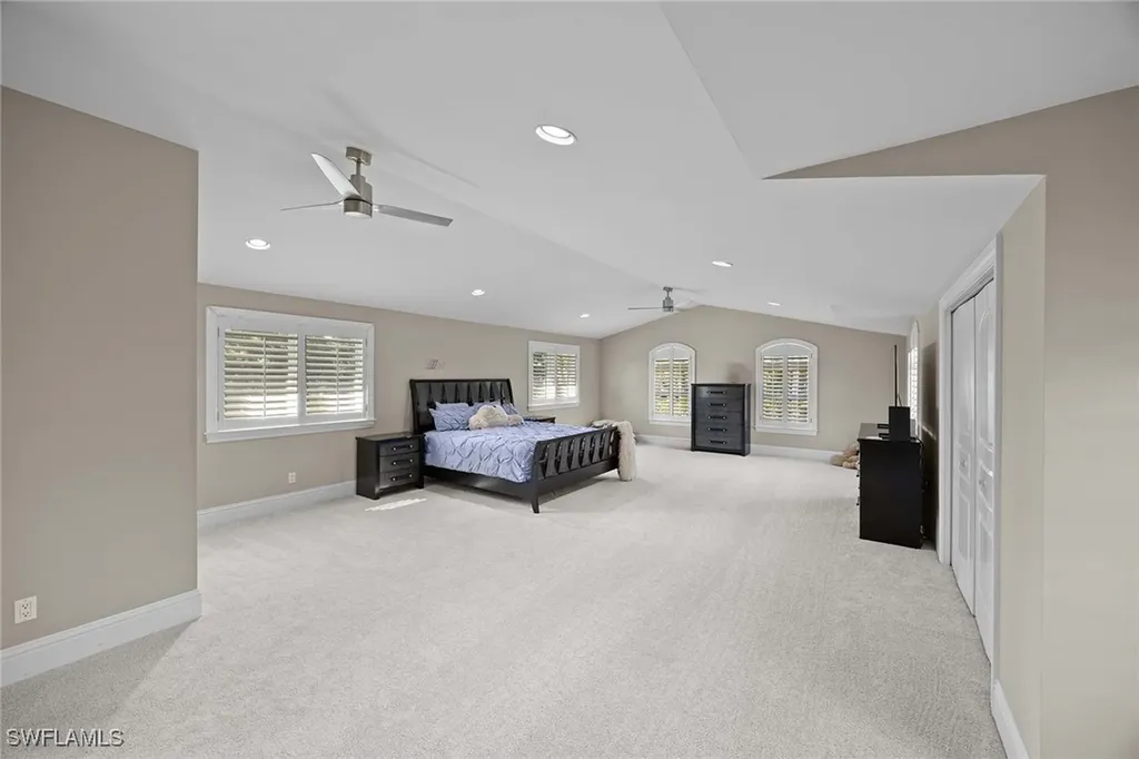 8752 Muirfield Drive Naples FL 34109