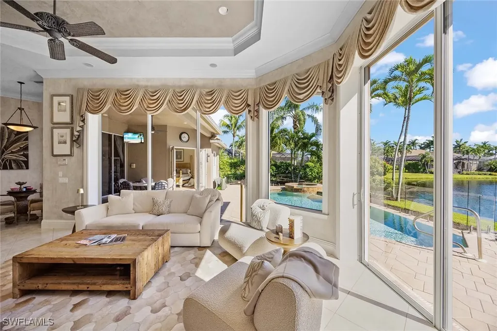 8752 Muirfield Drive Naples FL 34109
