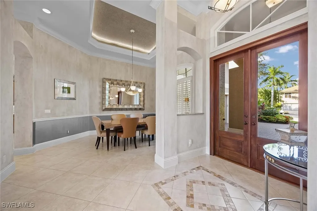 8752 Muirfield Drive Naples FL 34109