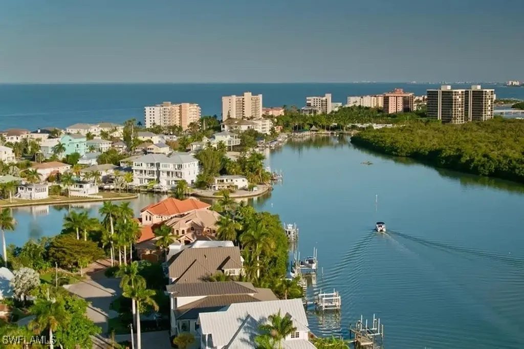 9817 Pennsylvania Avenue Bonita Springs FL 34135