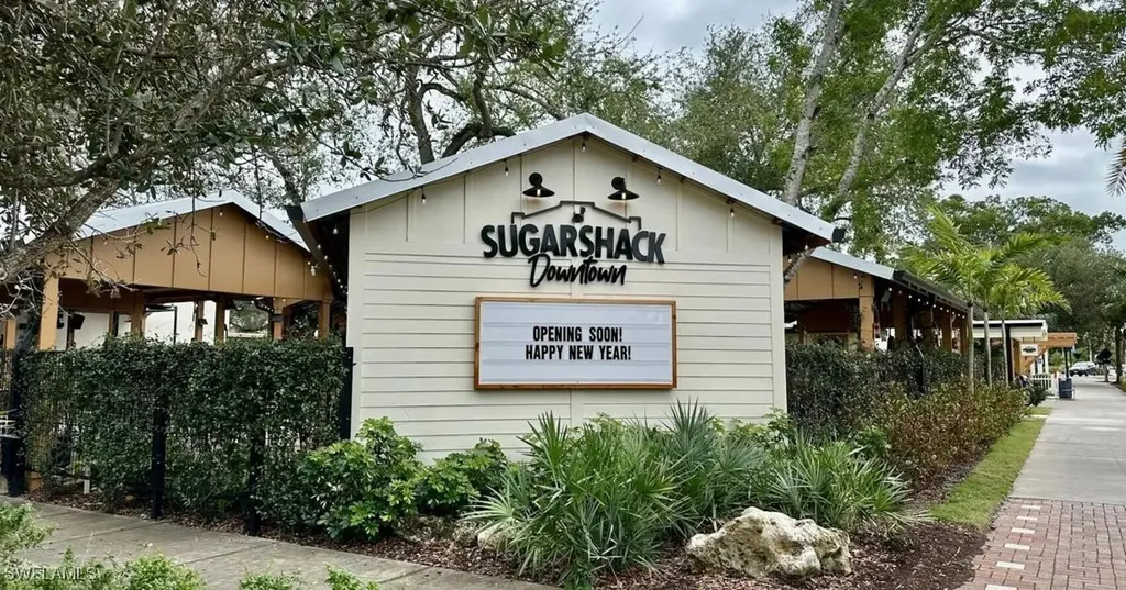 9817 Pennsylvania Avenue Bonita Springs FL 34135