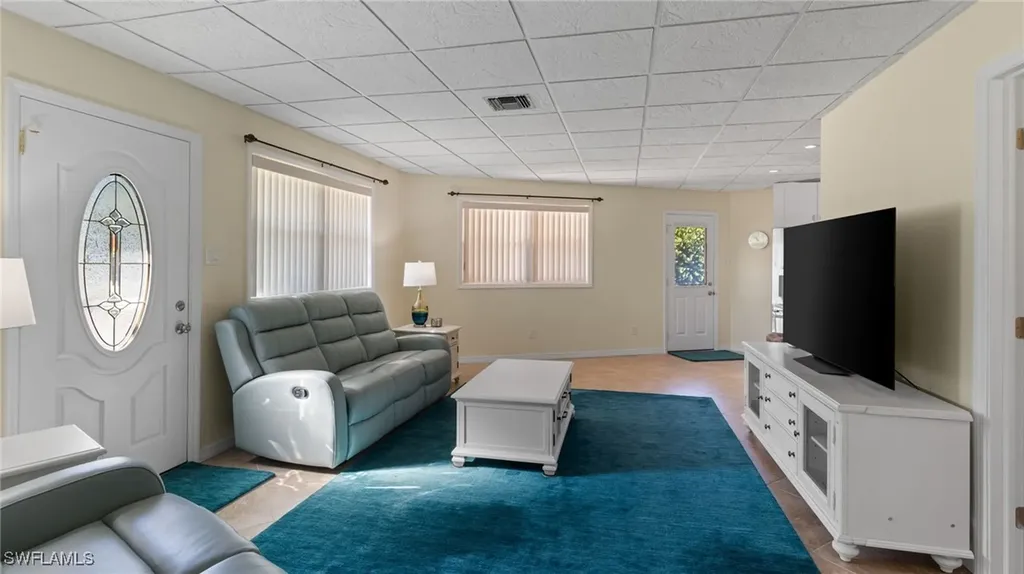 9817 Pennsylvania Avenue Bonita Springs FL 34135