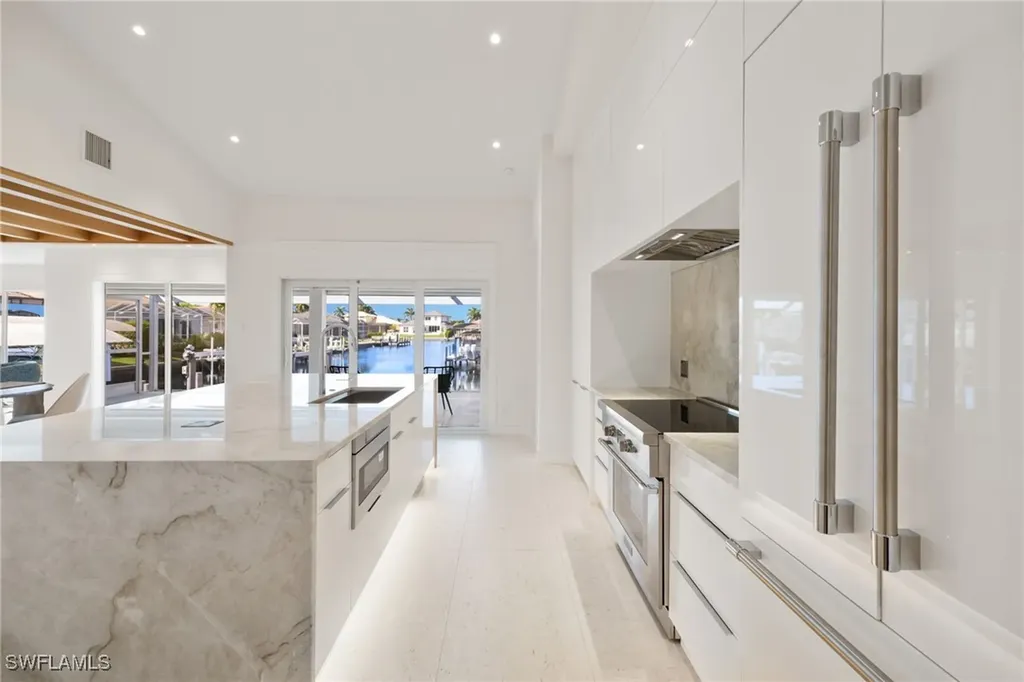 72 N Barfield Drive Marco Island FL 34145