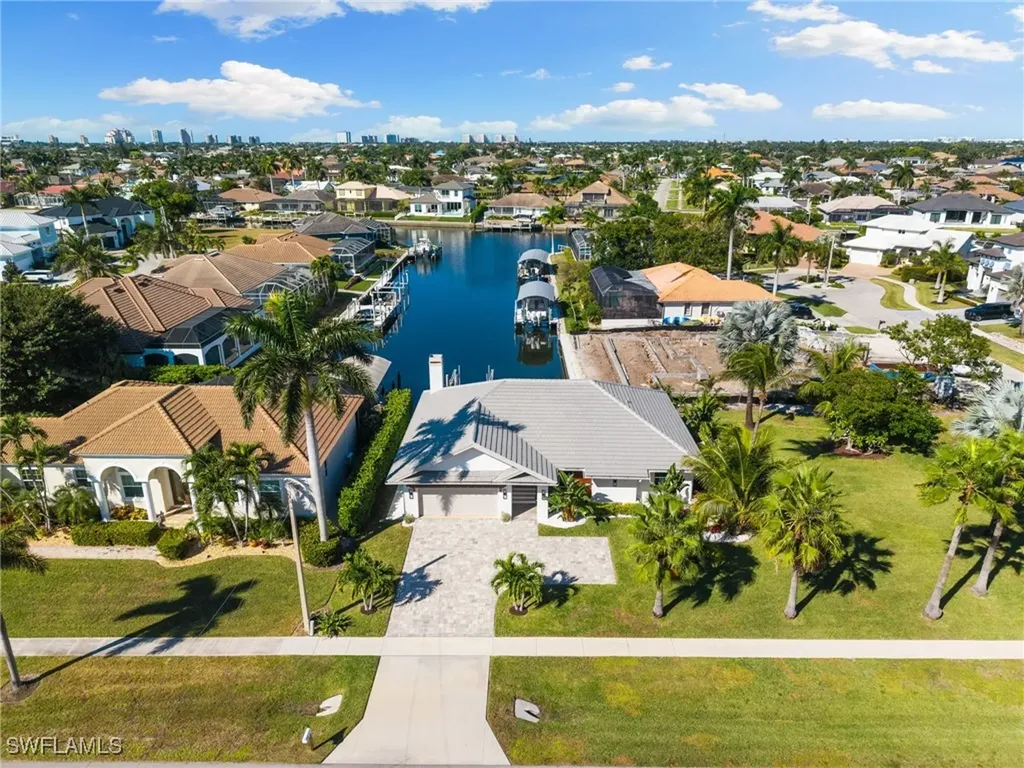 72 N Barfield Drive Marco Island FL 34145