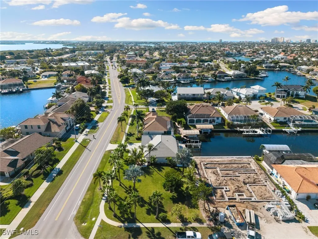 72 N Barfield Drive Marco Island FL 34145