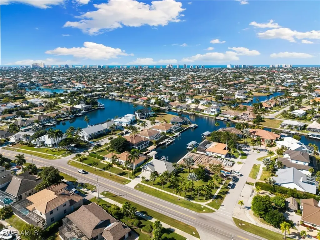 72 N Barfield Drive Marco Island FL 34145