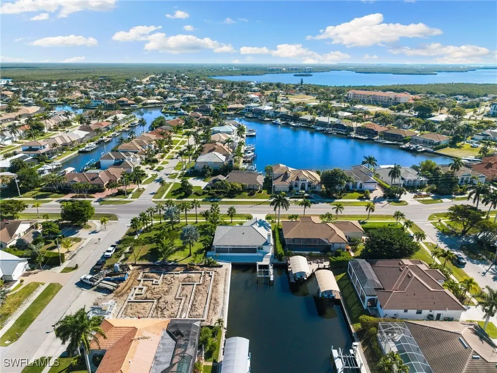 72 N Barfield Drive Marco Island FL 34145