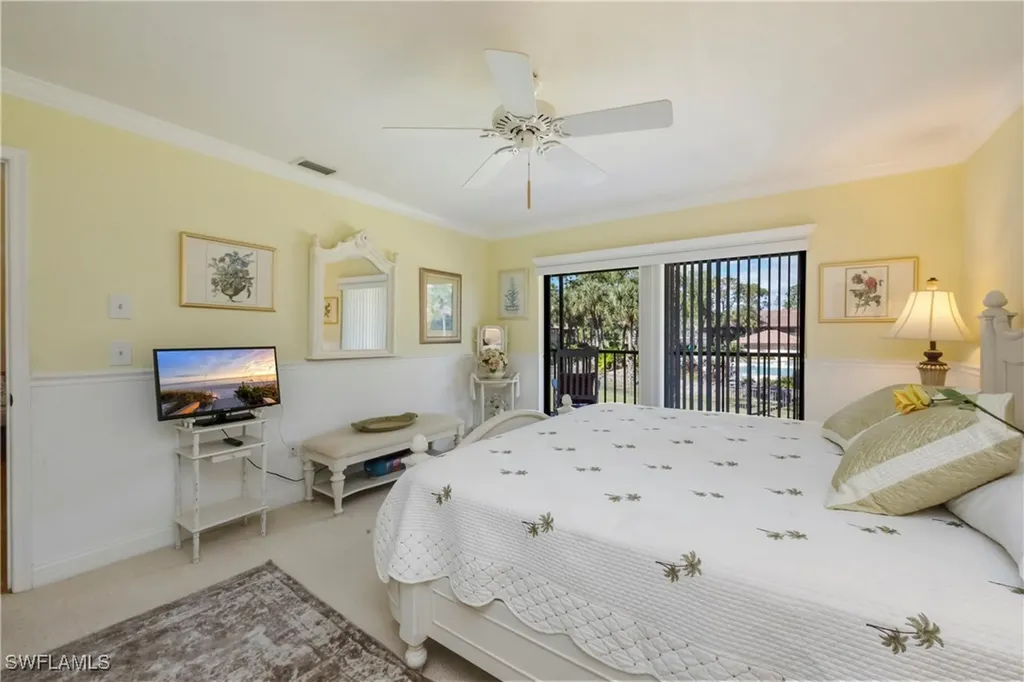 3243 Horse Carriage Way Naples FL 34105