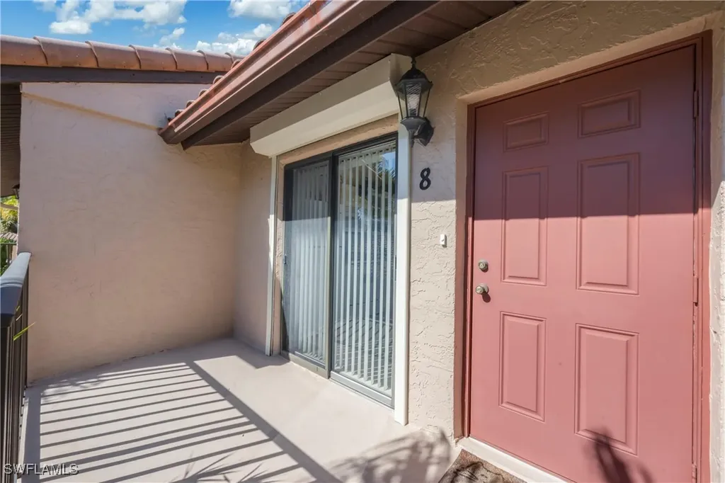 3243 Horse Carriage Way Naples FL 34105