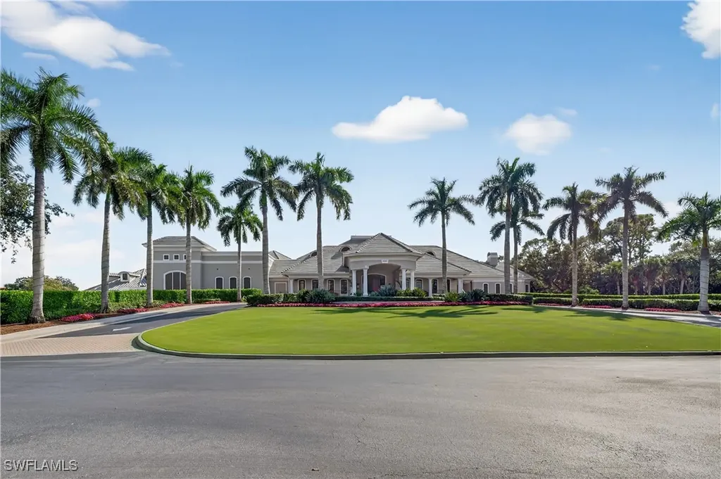 2395 Harmony Lane Naples FL 34109