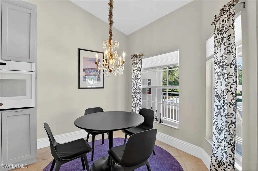 2395 Harmony Lane Naples FL 34109