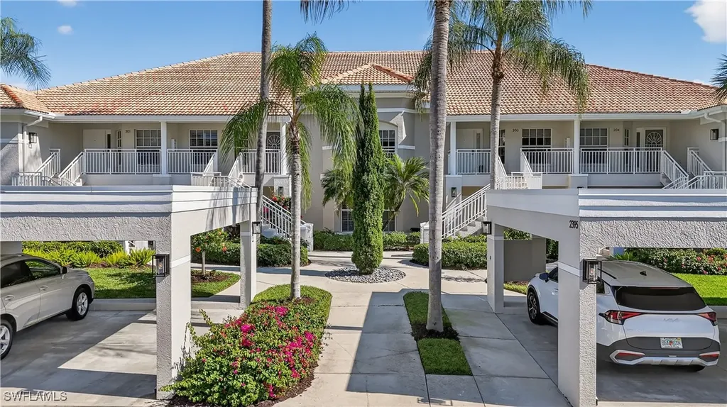 2395 Harmony Lane Naples FL 34109