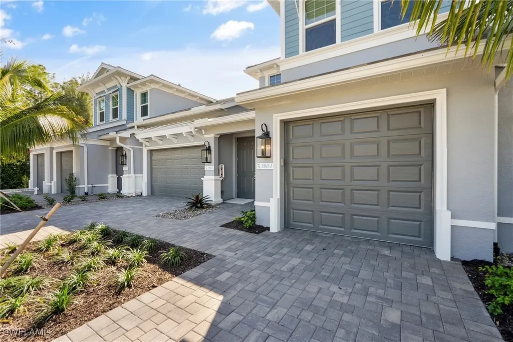 2640 Seychelles Circle Naples FL 34112